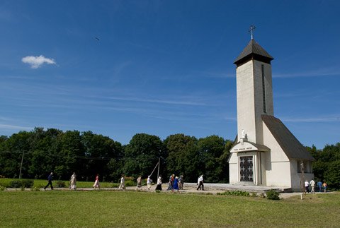 Read more about the article Home of blessed Jurgis Matulaitis in Lūginė