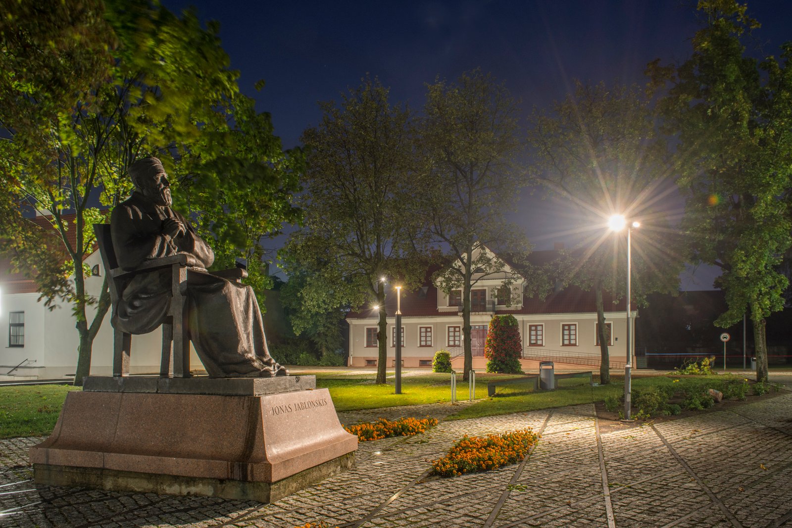 Read more about the article Monument to linguist Jonas Jablonskis
